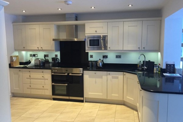 Fitted kitchen in Clent - Painted ivory oak Shaker